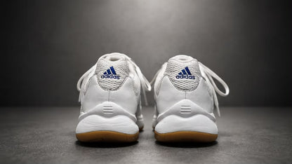 Adidas Essence 11 Court
